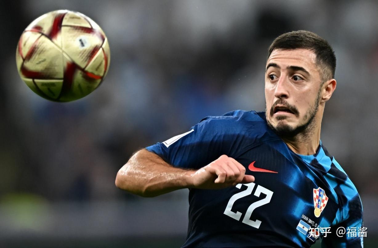 九游-包含今晚巴塞罗那调整名单以备意大利杯，主帅复盘环节打磨，球迷炸锅，训练强度明显提升的词条