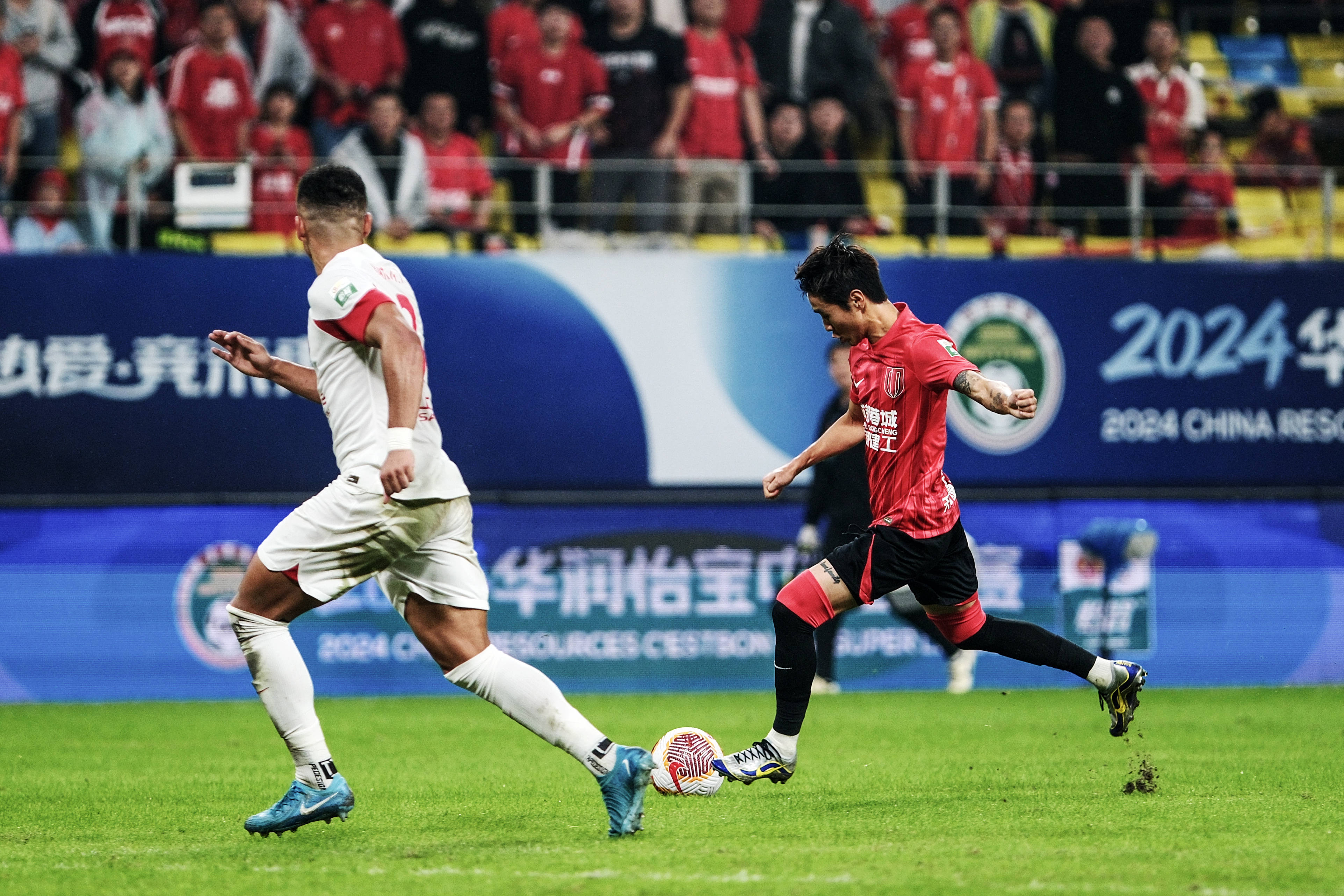 中超倒计时；上海申花赛前单刀错失；细节引发关注；管理层满意；赛季目标并未改变的简单介绍